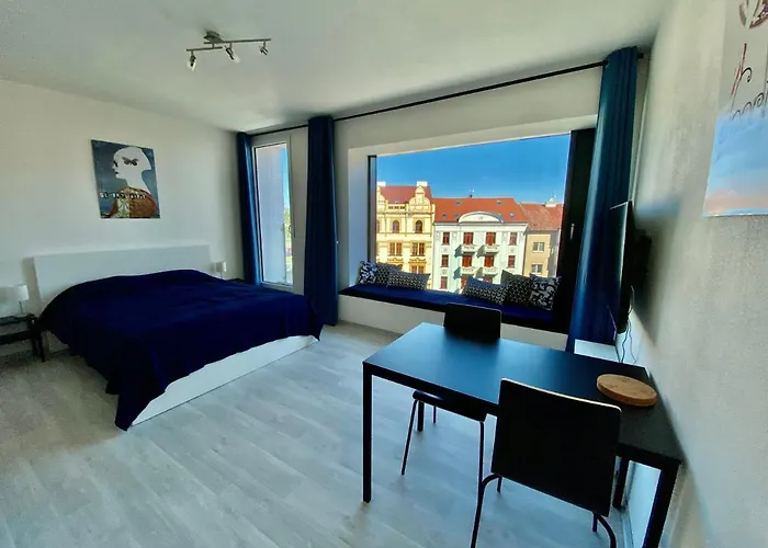 Cozy Studio With Garage In The City Center